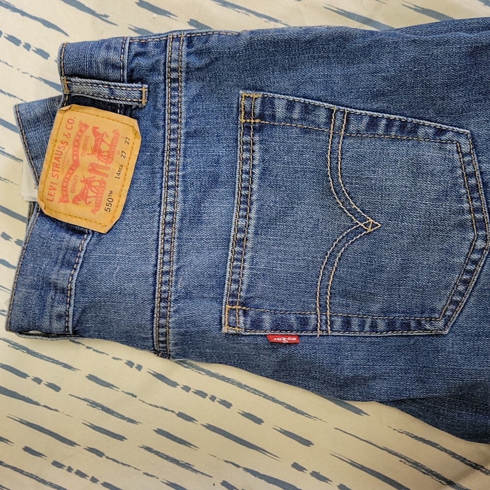 Levi's - Picture 3 of 4